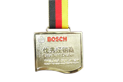 博世優(yōu)秀經(jīng)銷(xiāo)商獎(jiǎng)牌…